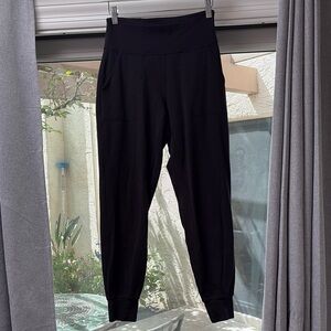 Lululemon Black High-Waisted Align Joggers